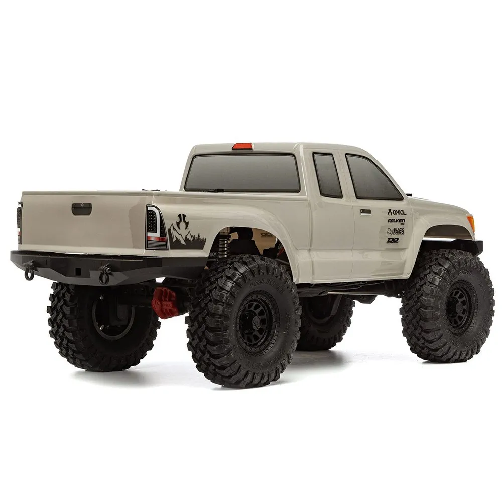 Axial SCX10 III Base Camp Remote Control Car - Image 2
