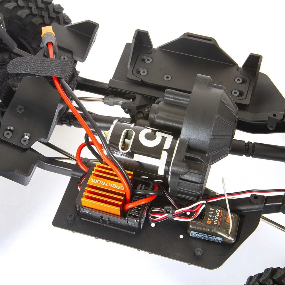 Axial SCX10 III Base Camp Remote Control Car - Image 14